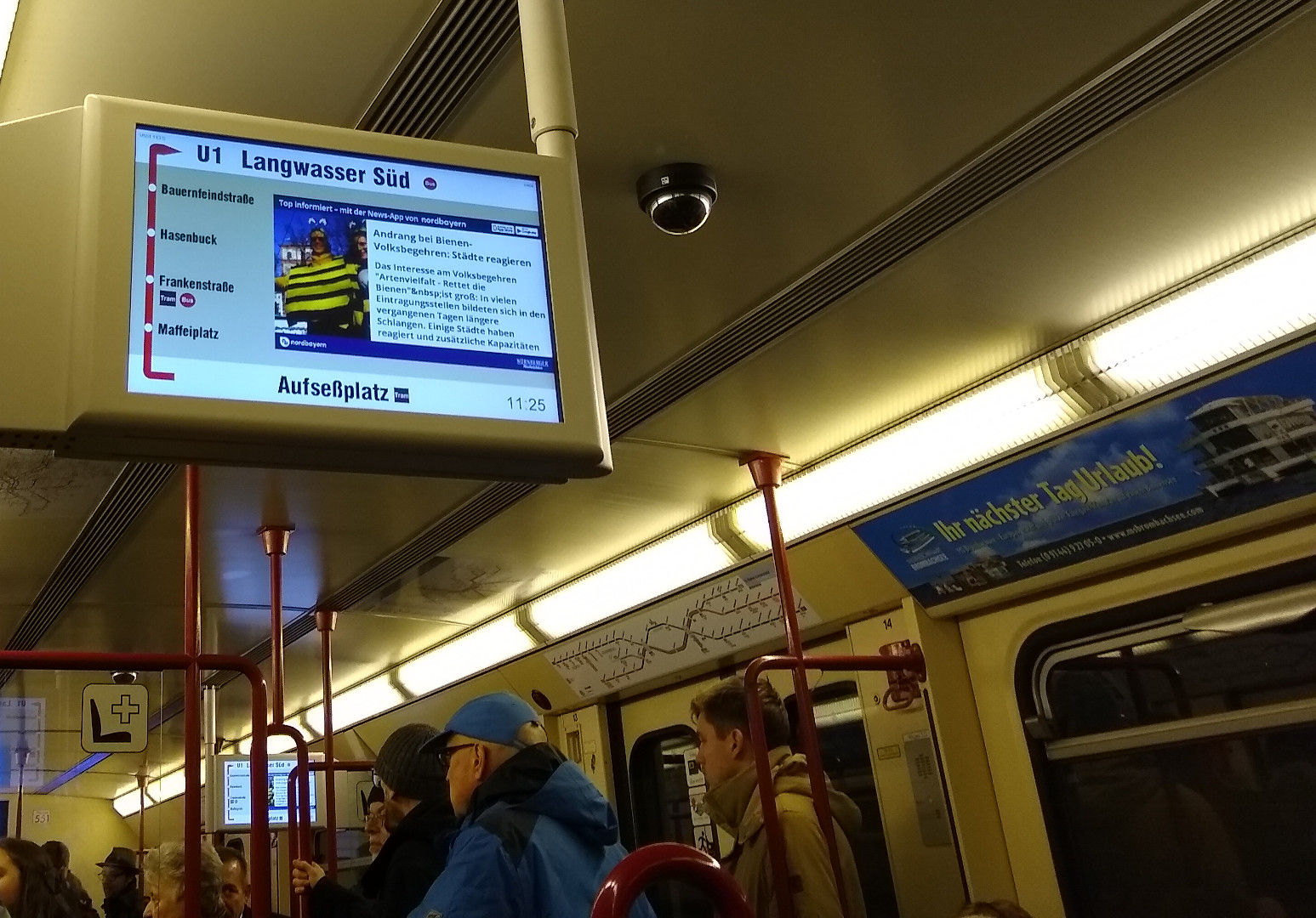 &nbsp; auf einem U-Bahn-Info-Screen